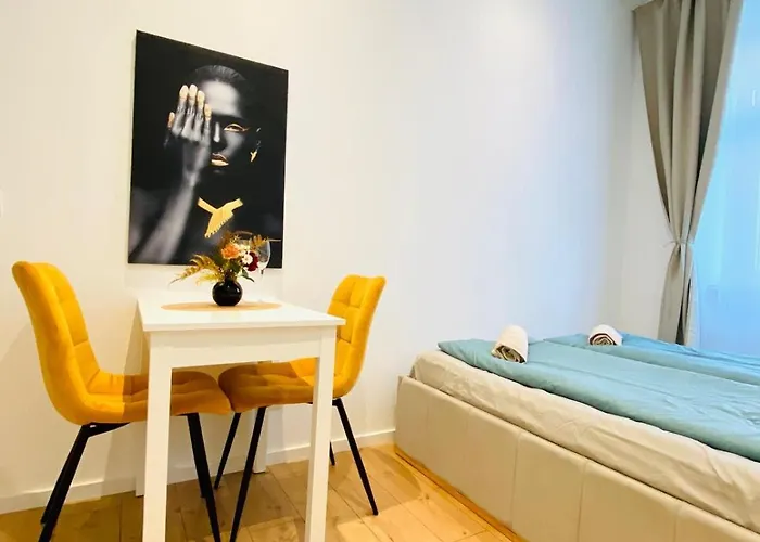 Apartment Lovely 4-br Retreat Ottakring With Stunning Vienna