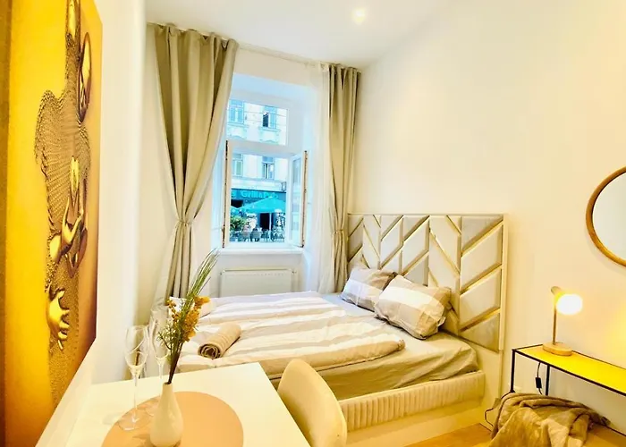 Lovely 4-br Retreat Ottakring With Stunning Apartamento *