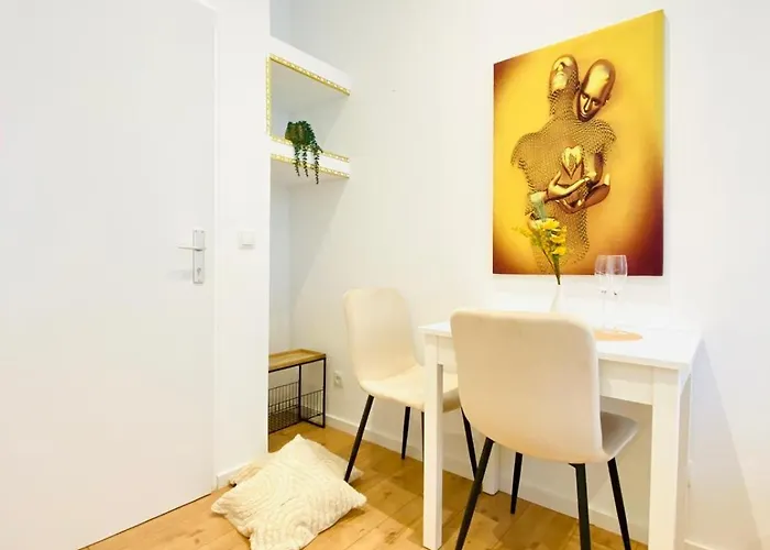 Lovely 4-br Retreat Ottakring With Stunning * Viena