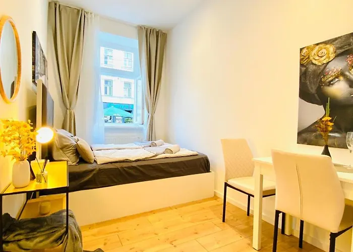 Lovely 4-br Retreat Ottakring With Stunning