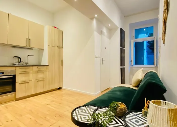 Lovely 4-br Retreat Ottakring With Stunning