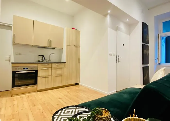 Apartamento Lovely 4-br Retreat Ottakring With Stunning Viena