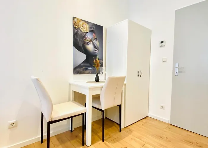 Apartamento Lovely 4-br Retreat Ottakring With Stunning *